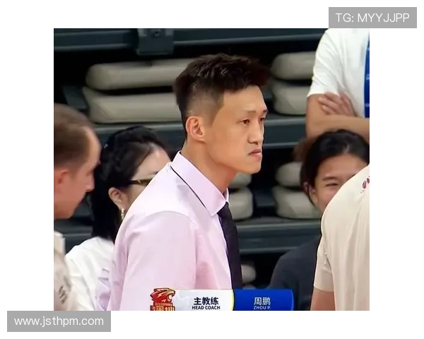 周鹏：从篮球场上的巨星到社会责任的践行者，探索他的成长与影响力之路